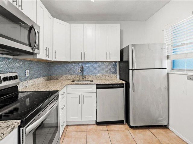 700 Layne Boulevard 316, Hallandale Beach, FL 33009