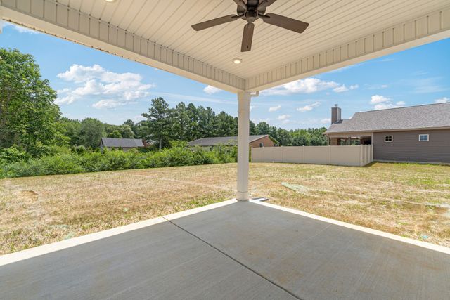 104 Stillwater Way, Tullahoma, TN 37388