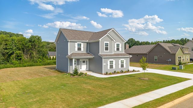 104 Stillwater Way, Tullahoma, TN 37388