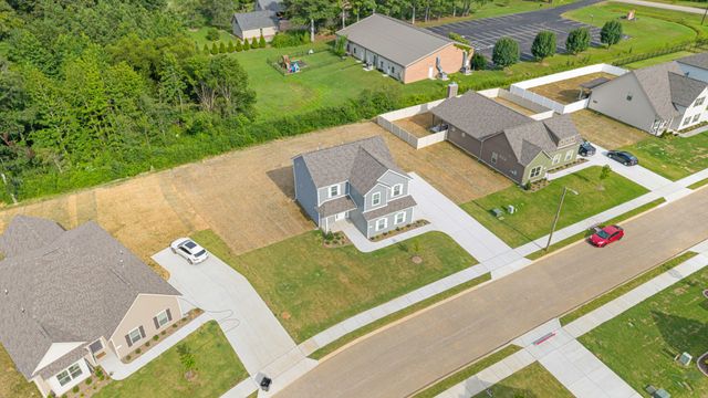 104 Stillwater Way, Tullahoma, TN 37388