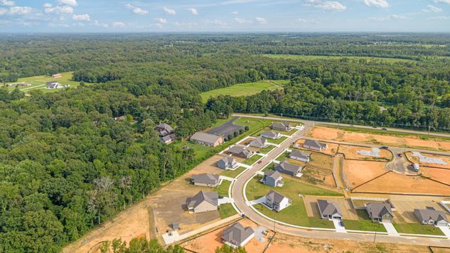 104 Stillwater Way, Tullahoma, TN 37388