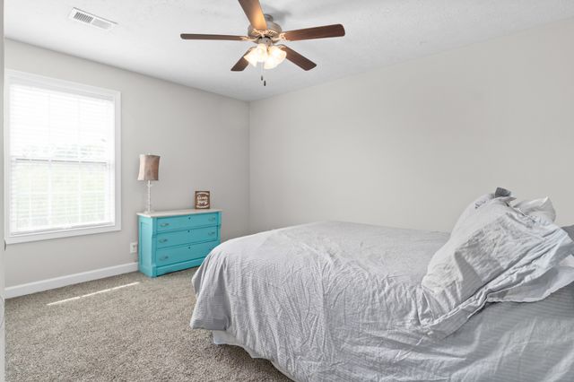 3748 Windhaven Dr, Clarksville, TN 37040