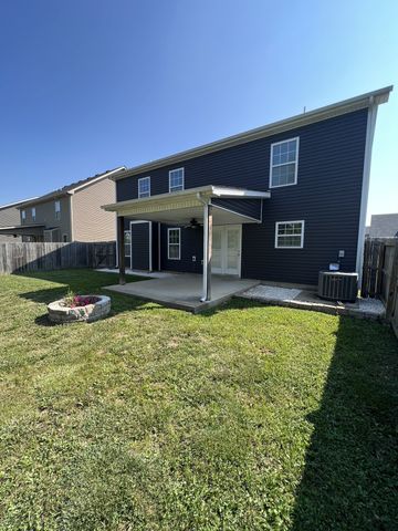3748 Windhaven Dr, Clarksville, TN 37040