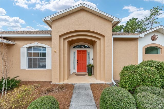 8290 N Ronda Drive, Citrus Springs, FL 34433