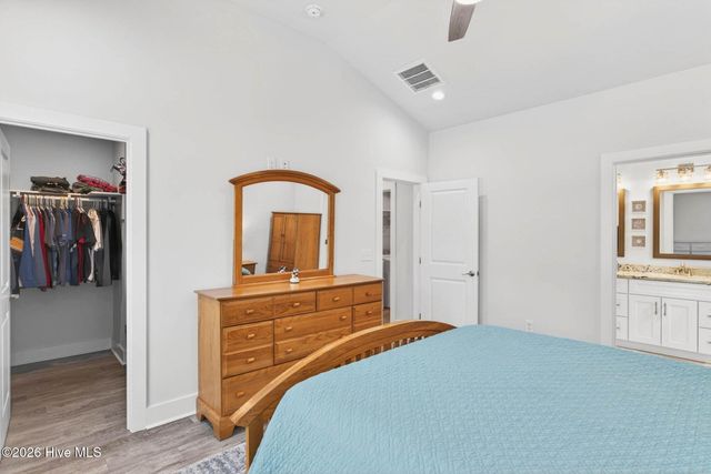 540 Barber Road, Southport, NC 28461