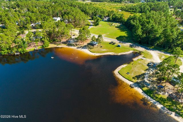 540 Barber Road, Southport, NC 28461