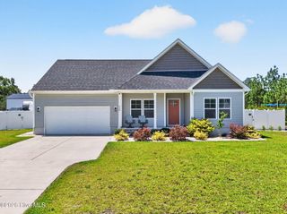 540 Barber Road, Southport, NC 28461