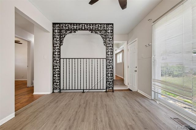 4509 Cheyenne Avenue, Flint, MI 48507