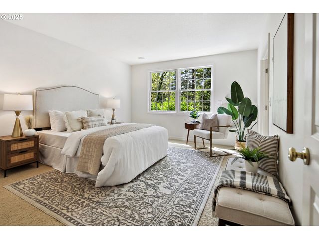 2348 SUMMIT Dr, Lake Oswego, OR 97034