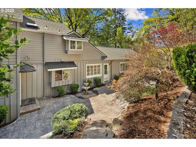 2348 SUMMIT Dr, Lake Oswego, OR 97034