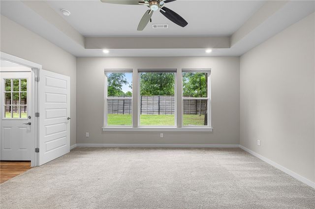 17 Worth Place, Bella Vista, AR 72715
