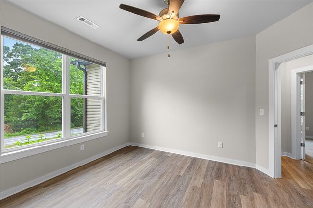 17 Worth Place, Bella Vista, AR 72715