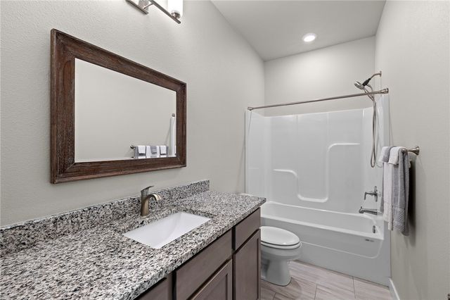 17 Worth Place, Bella Vista, AR 72715