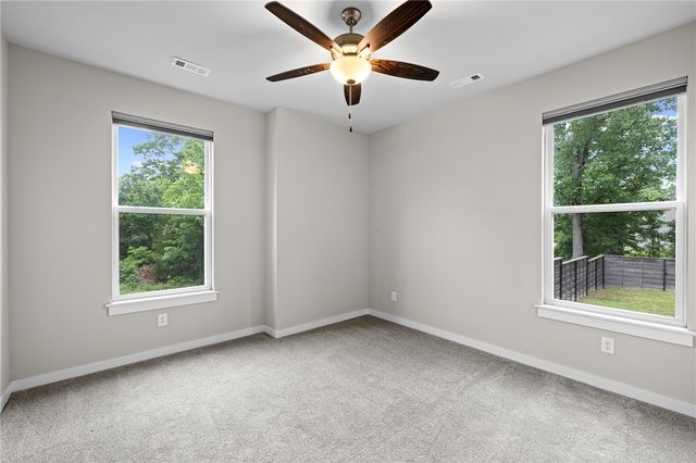 17 Worth Place, Bella Vista, AR 72715
