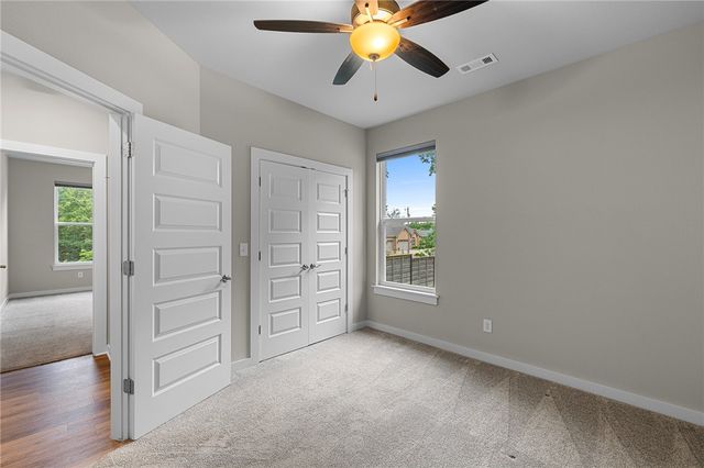 17 Worth Place, Bella Vista, AR 72715