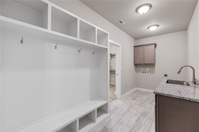 17 Worth Place, Bella Vista, AR 72715