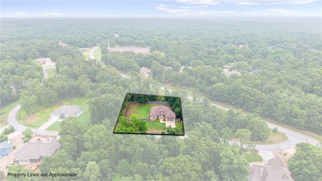 17 Worth Place, Bella Vista, AR 72715