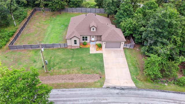 17 Worth Place, Bella Vista, AR 72715
