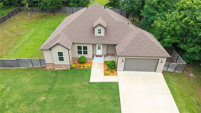 17 Worth Place, Bella Vista, AR 72715