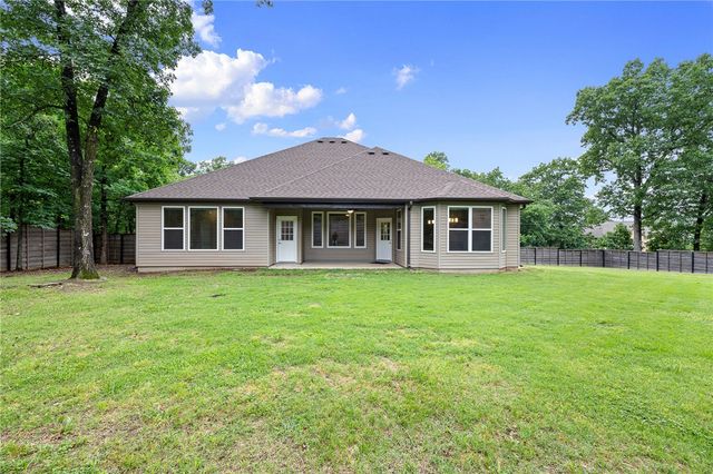 17 Worth Place, Bella Vista, AR 72715