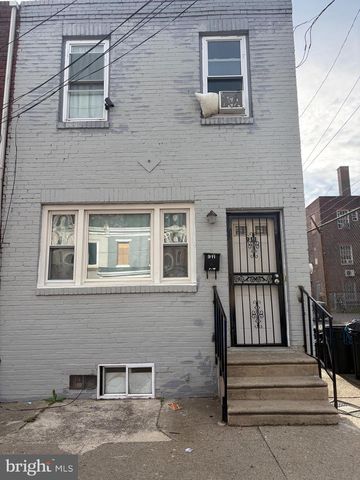 911 S 8TH ST, Camden, NJ 08103