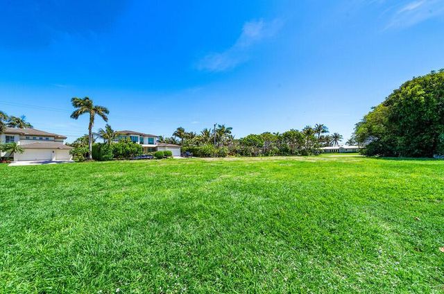 102 Bonito Drive, Ocean Ridge, FL 33435
