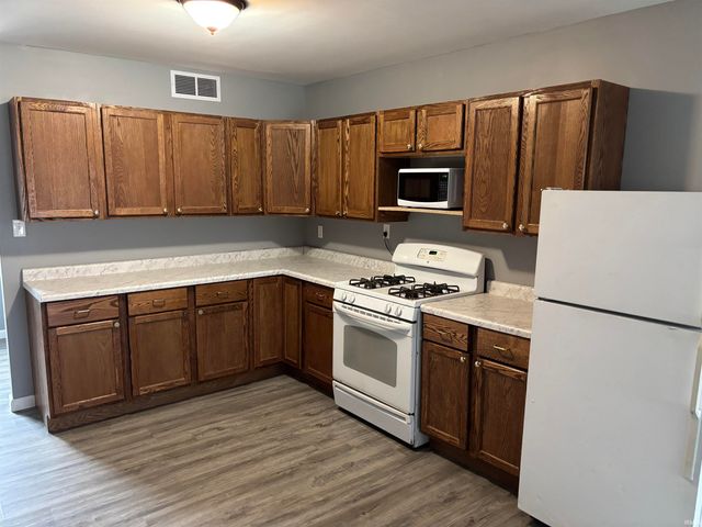 2164 E Eichel Avenue, Evansville, IN 47111