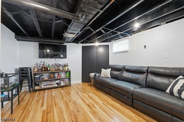 83 Rutan Rd, Belleville Twp., NJ 07109