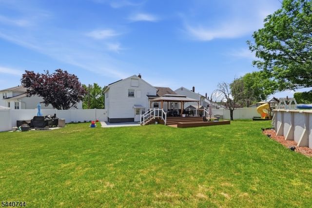 83 Rutan Rd, Belleville Twp., NJ 07109
