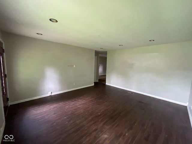 9045 Stardust Drive, Indianapolis, IN 46229