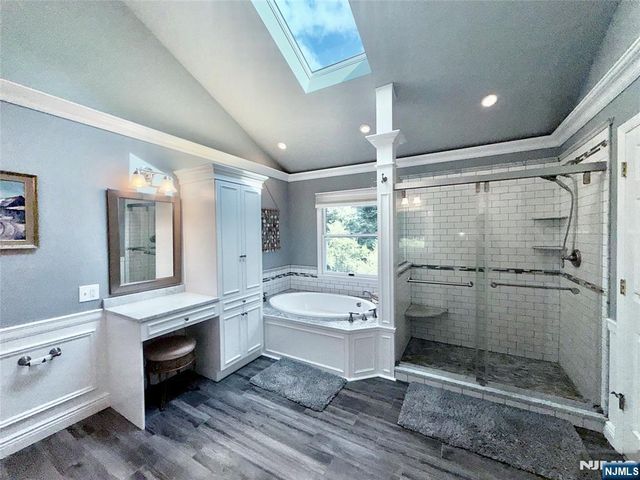 28 Sunrise Drive, Montvale, NJ 07645