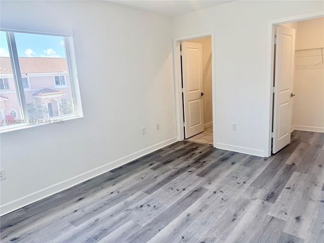 2418 SE 10th Court, Homestead, FL 33035
