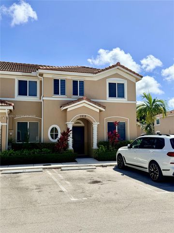 2418 SE 10th Court, Homestead, FL 33035