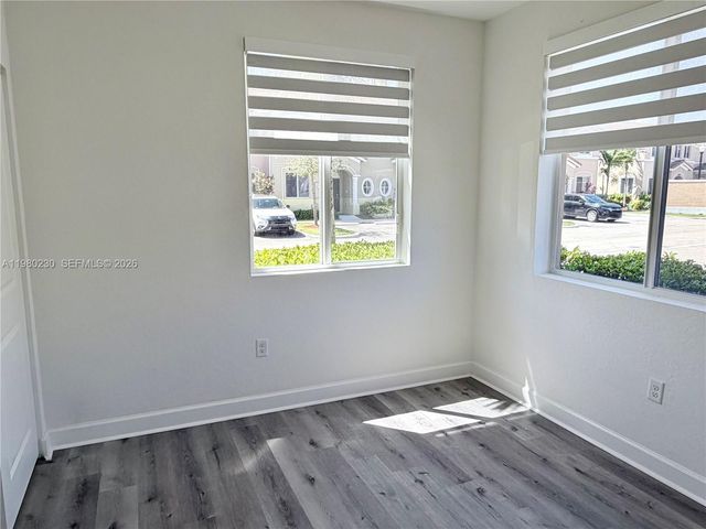 2418 SE 10th Court, Homestead, FL 33035