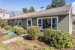 218 Lincoln Avenue, Rutland City, VT 05701