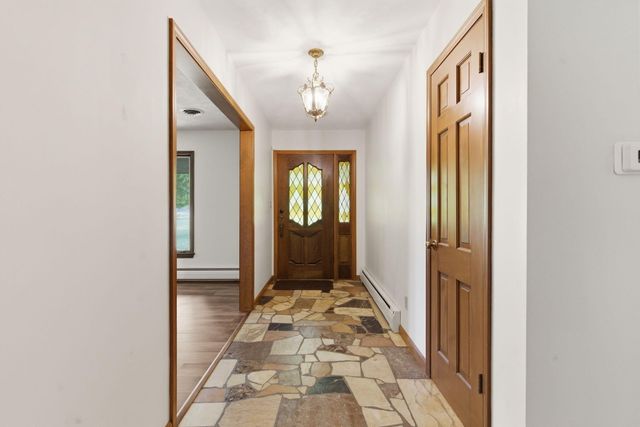 431 N Farm Road 205, Springfield, MO 65802