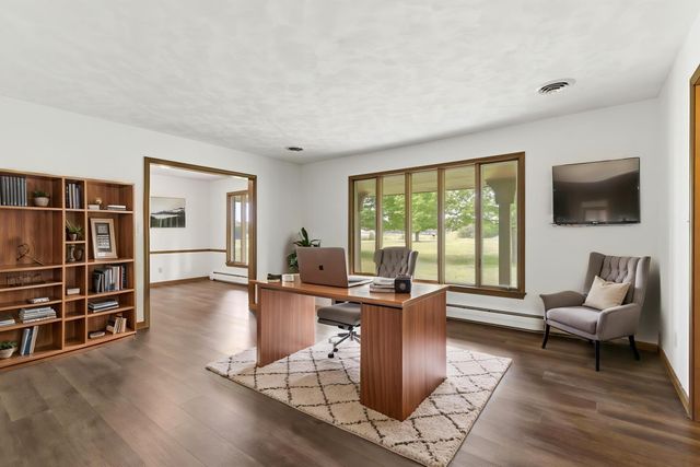 431 N Farm Road 205, Springfield, MO 65802