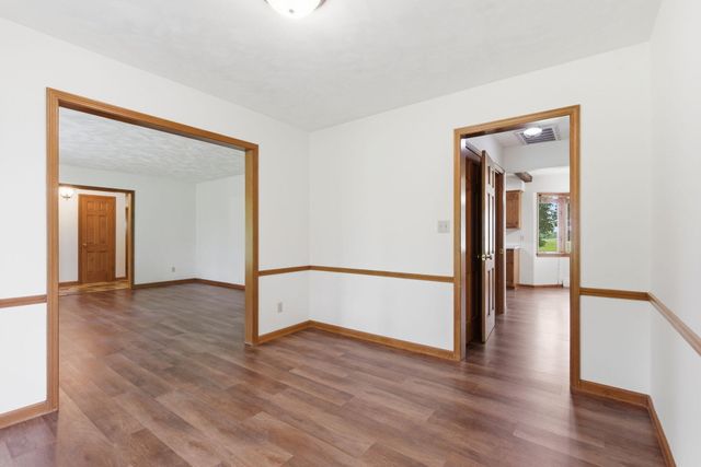 431 N Farm Road 205, Springfield, MO 65802