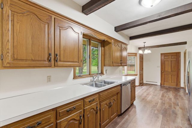 431 N Farm Road 205, Springfield, MO 65802