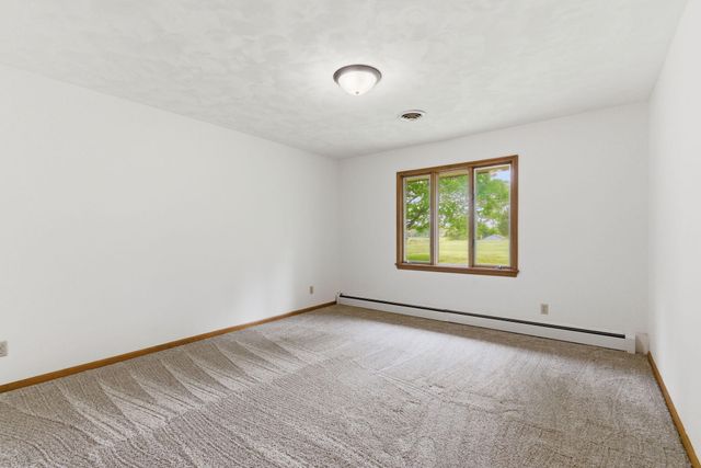 431 N Farm Road 205, Springfield, MO 65802