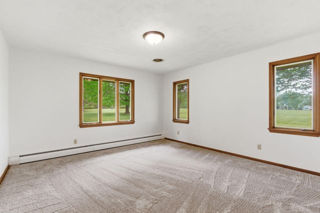 431 N Farm Road 205, Springfield, MO 65802