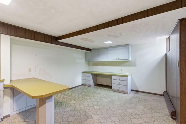 431 N Farm Road 205, Springfield, MO 65802