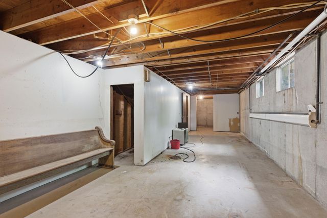 431 N Farm Road 205, Springfield, MO 65802