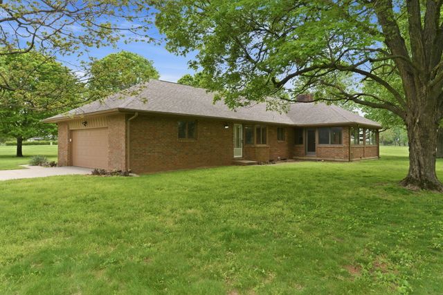 431 N Farm Road 205, Springfield, MO 65802