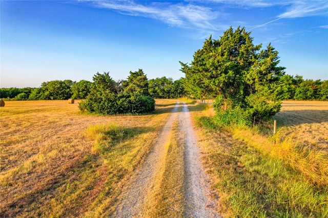 5201 Windmill Lane, Celina, TX 75009