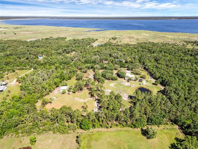 2321 WACCASSA STREET, Geneva, FL 32732