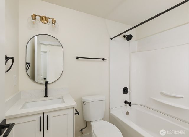 21927 SE 237th ST, Maple Valley, WA 98038