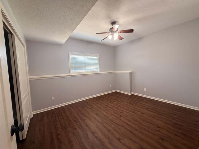 7912 NE 111th Street, Kansas City, MO 64157