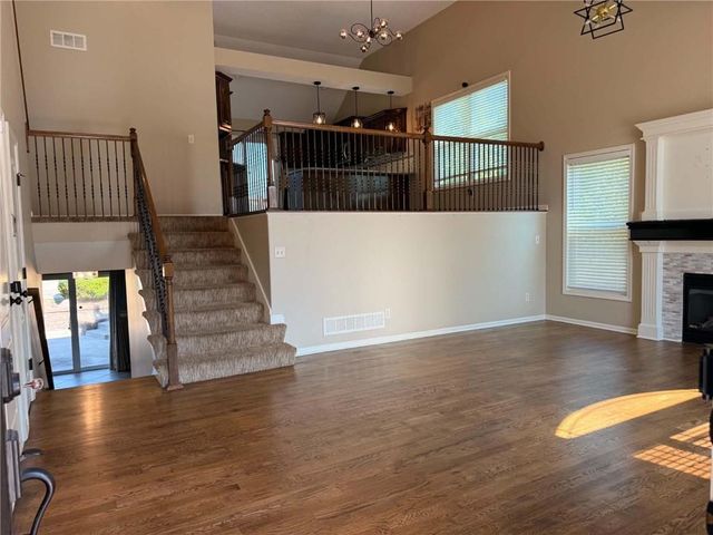 7912 NE 111th Street, Kansas City, MO 64157