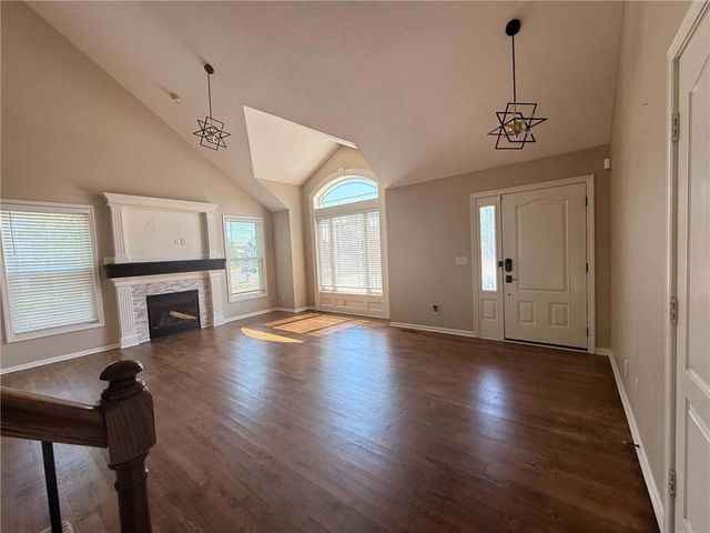 7912 NE 111th Street, Kansas City, MO 64157